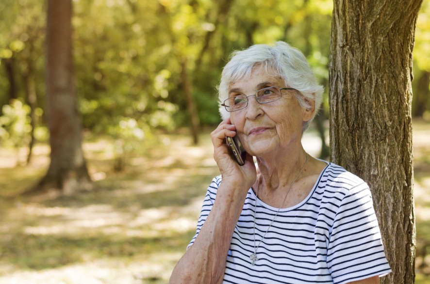 Seniorennotruf - Sicherheit im Alter
