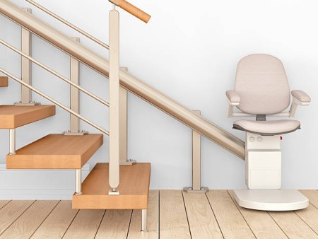 Faut-il installer un monte-escalier à domicile ?